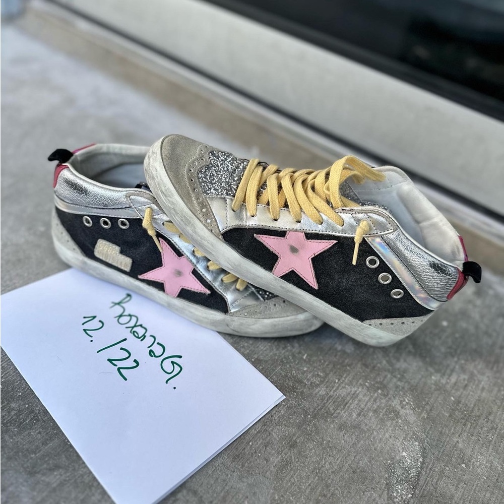 Rare golden goose mids